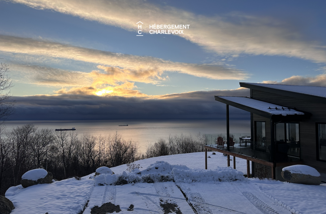 SHA-41 - Magnifique chalet NEUF, moderne avec vue spectaculaire